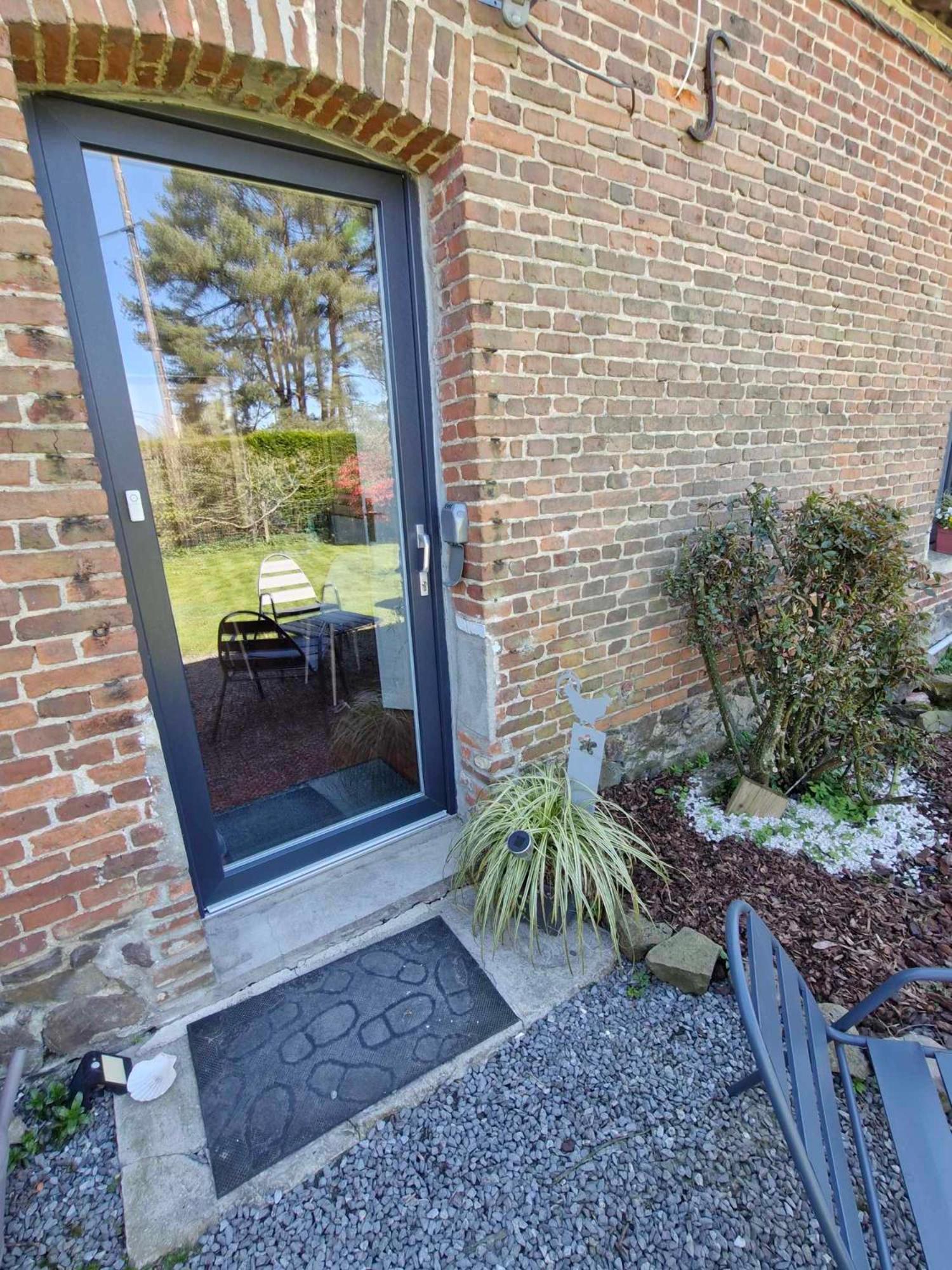 Studio Bienvenue Du Cote De Chez Nous Avec Jardin Privatif Wignehies Zewnętrze zdjęcie